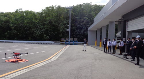 中部トラック総合研修センター　ドローン講習を実施